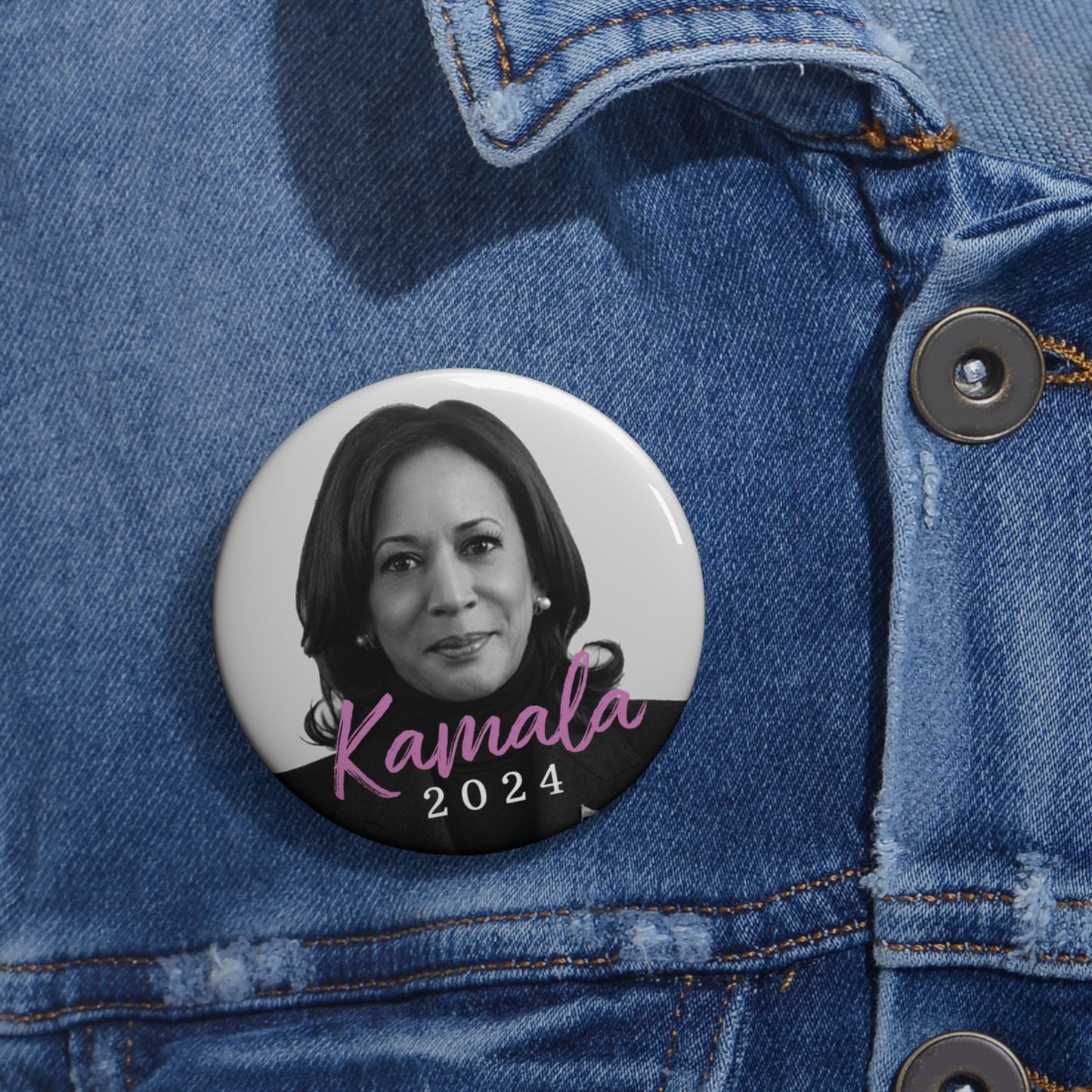 Button: Kamala 2024: Kamala Harris